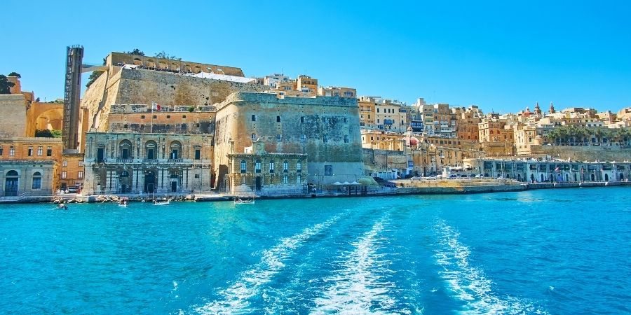 Viajar a Malta en Ferry